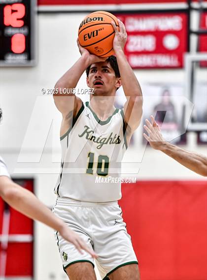 Thumbnail 1 in San Dimas vs. Ontario Christian photogallery.