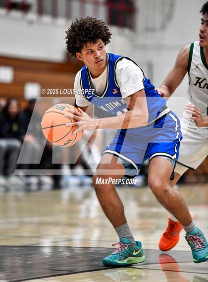 Thumbnail 3 in San Dimas vs. Ontario Christian photogallery.