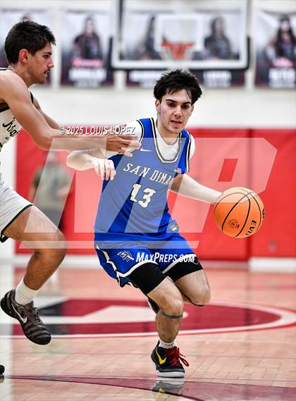 Thumbnail 3 in San Dimas vs. Ontario Christian photogallery.