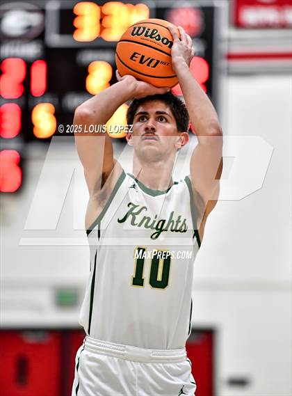 Thumbnail 1 in San Dimas vs. Ontario Christian photogallery.