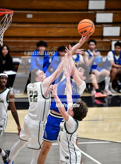 Thumbnail 3 in San Dimas vs. Ontario Christian photogallery.