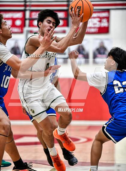 Thumbnail 2 in San Dimas vs. Ontario Christian photogallery.