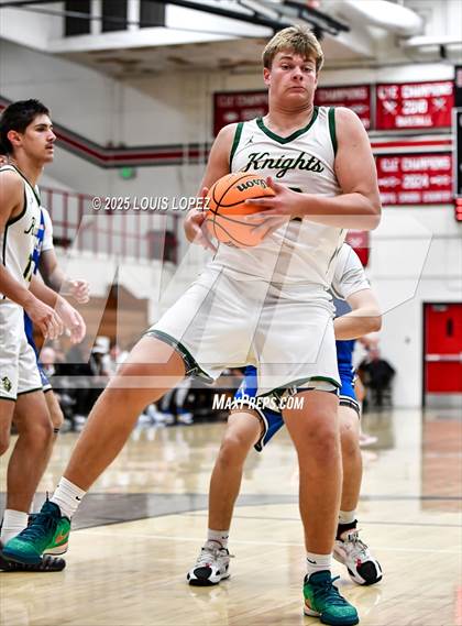 Thumbnail 1 in San Dimas vs. Ontario Christian photogallery.