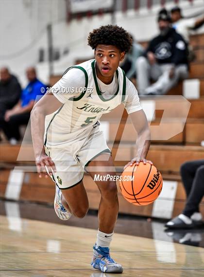 Thumbnail 3 in San Dimas vs. Ontario Christian photogallery.