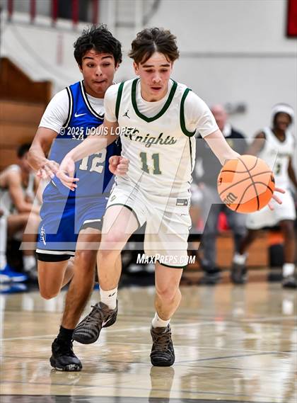 Thumbnail 3 in San Dimas vs. Ontario Christian photogallery.