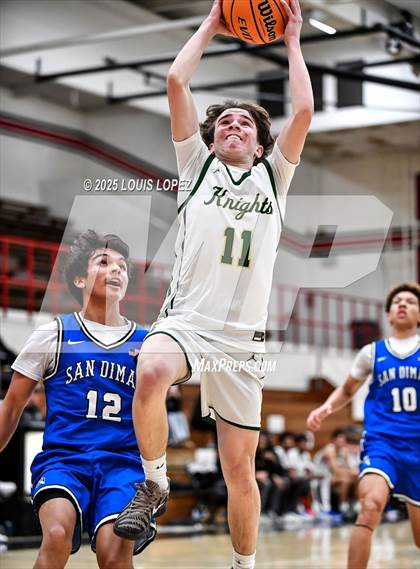 Thumbnail 2 in San Dimas vs. Ontario Christian photogallery.