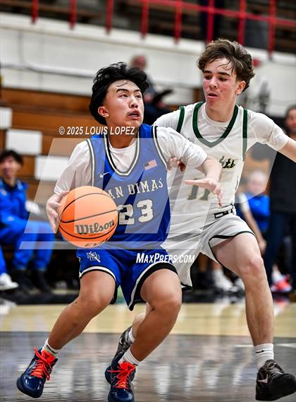 Thumbnail 3 in San Dimas vs. Ontario Christian photogallery.