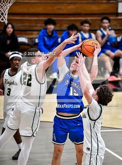 Thumbnail 2 in San Dimas vs. Ontario Christian photogallery.