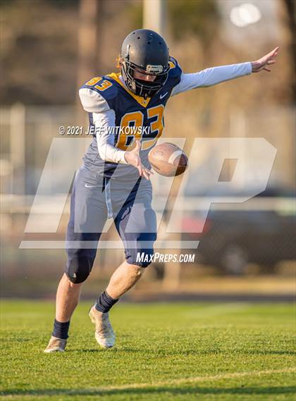 Thumbnail 1 in Terry Sanford @ Cape Fear (Battle of the Blues) photogallery.