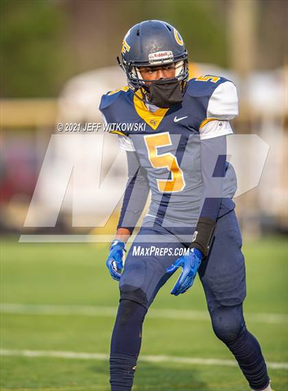 Thumbnail 1 in Terry Sanford @ Cape Fear (Battle of the Blues) photogallery.