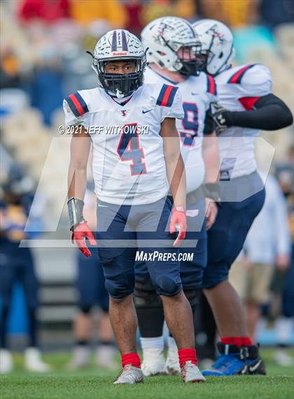 Thumbnail 1 in Terry Sanford @ Cape Fear (Battle of the Blues) photogallery.
