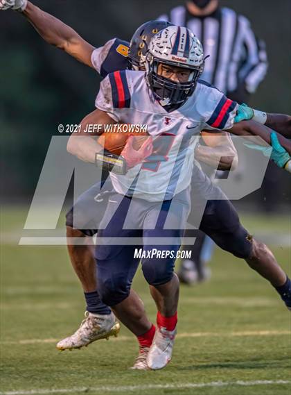 Thumbnail 3 in Terry Sanford @ Cape Fear (Battle of the Blues) photogallery.