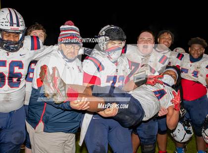 Thumbnail 3 in Terry Sanford @ Cape Fear (Battle of the Blues) photogallery.