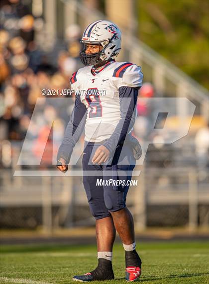 Thumbnail 1 in Terry Sanford @ Cape Fear (Battle of the Blues) photogallery.