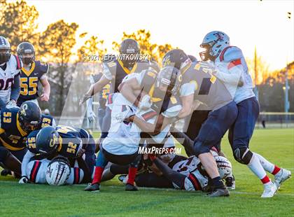 Thumbnail 1 in Terry Sanford @ Cape Fear (Battle of the Blues) photogallery.