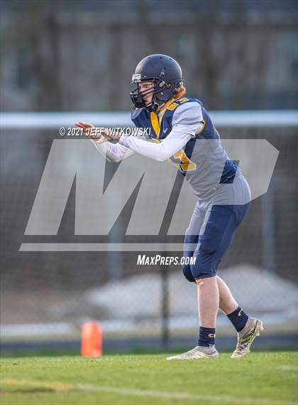 Thumbnail 1 in Terry Sanford @ Cape Fear (Battle of the Blues) photogallery.