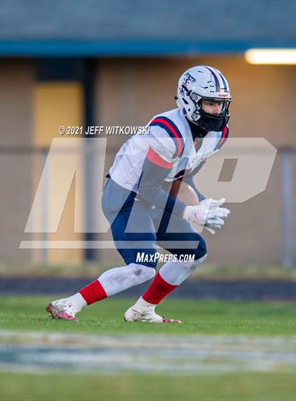 Thumbnail 3 in Terry Sanford @ Cape Fear (Battle of the Blues) photogallery.