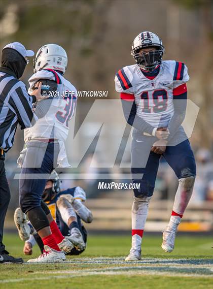 Thumbnail 3 in Terry Sanford @ Cape Fear (Battle of the Blues) photogallery.