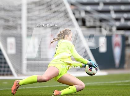 Thumbnail 1 in Colorado Academy vs. Jefferson Academy (CHSAA 3A Championship) photogallery.