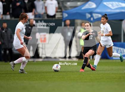 Thumbnail 2 in Colorado Academy vs. Jefferson Academy (CHSAA 3A Championship) photogallery.
