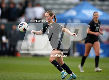 Thumbnail 3 in Colorado Academy vs. Jefferson Academy (CHSAA 3A Championship) photogallery.