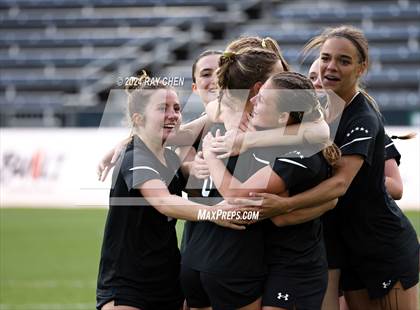 Thumbnail 1 in Colorado Academy vs. Jefferson Academy (CHSAA 3A Championship) photogallery.