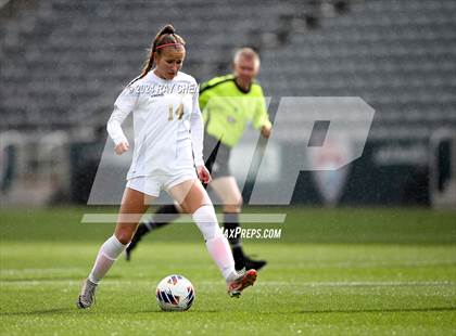 Thumbnail 2 in Colorado Academy vs. Jefferson Academy (CHSAA 3A Championship) photogallery.