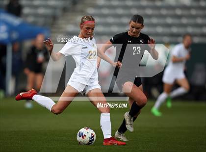 Thumbnail 3 in Colorado Academy vs. Jefferson Academy (CHSAA 3A Championship) photogallery.