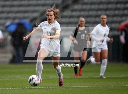 Thumbnail 3 in Colorado Academy vs. Jefferson Academy (CHSAA 3A Championship) photogallery.