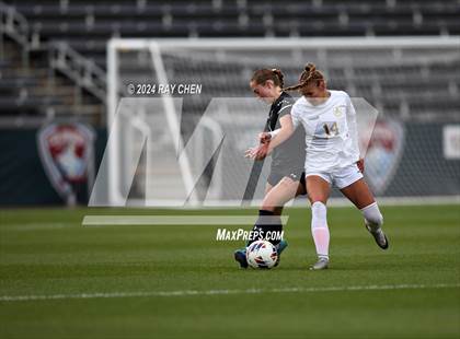 Thumbnail 3 in Colorado Academy vs. Jefferson Academy (CHSAA 3A Championship) photogallery.