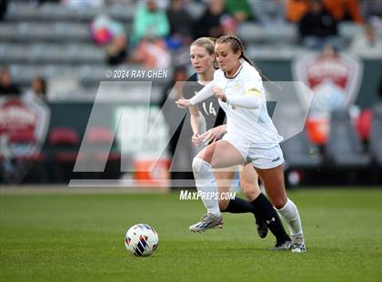 Thumbnail 3 in Colorado Academy vs. Jefferson Academy (CHSAA 3A Championship) photogallery.