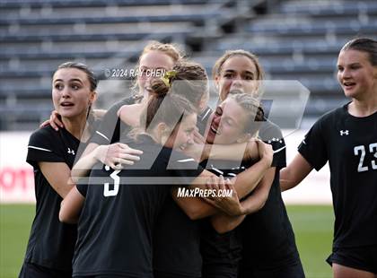 Thumbnail 3 in Colorado Academy vs. Jefferson Academy (CHSAA 3A Championship) photogallery.