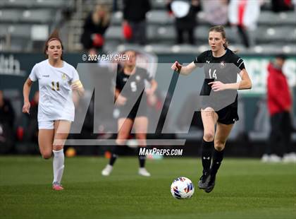 Thumbnail 2 in Colorado Academy vs. Jefferson Academy (CHSAA 3A Championship) photogallery.