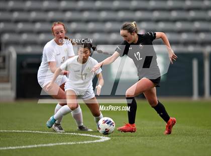 Thumbnail 3 in Colorado Academy vs. Jefferson Academy (CHSAA 3A Championship) photogallery.