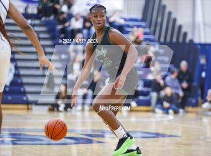 Thumbnail 3 in Staley vs Whitney Young (Sophie Cunningham Classic) photogallery.
