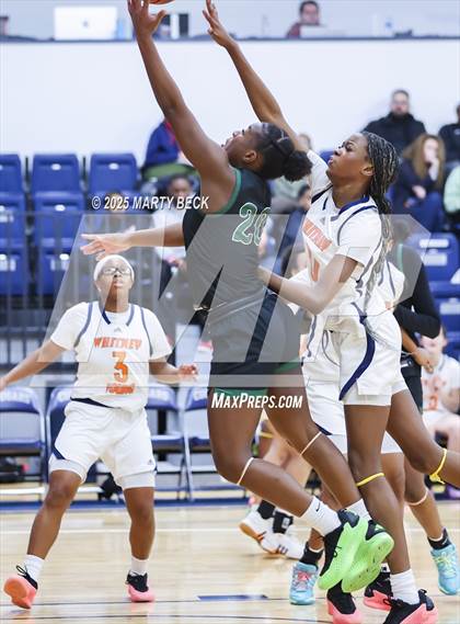 Thumbnail 2 in Staley vs Whitney Young (Sophie Cunningham Classic) photogallery.