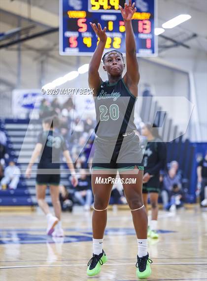 Thumbnail 3 in Staley vs Whitney Young (Sophie Cunningham Classic) photogallery.