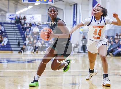 Thumbnail 1 in Staley vs Whitney Young (Sophie Cunningham Classic) photogallery.