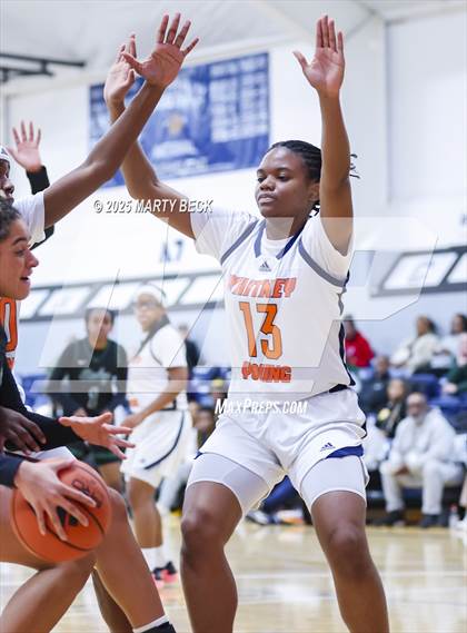 Thumbnail 1 in Staley vs Whitney Young (Sophie Cunningham Classic) photogallery.