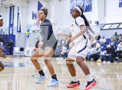 Thumbnail 3 in Staley vs Whitney Young (Sophie Cunningham Classic) photogallery.