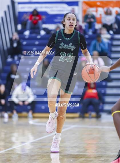 Thumbnail 2 in Staley vs Whitney Young (Sophie Cunningham Classic) photogallery.
