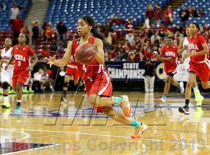 Thumbnail 2 in Salesian vs. Serra (CIF State D4 Final) photogallery.