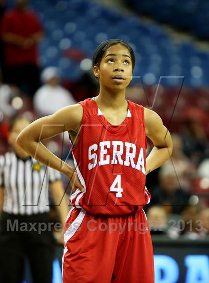Thumbnail 1 in Salesian vs. Serra (CIF State D4 Final) photogallery.