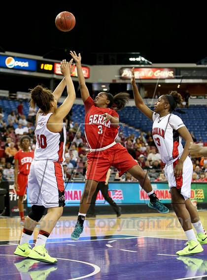 Thumbnail 2 in Salesian vs. Serra (CIF State D4 Final) photogallery.