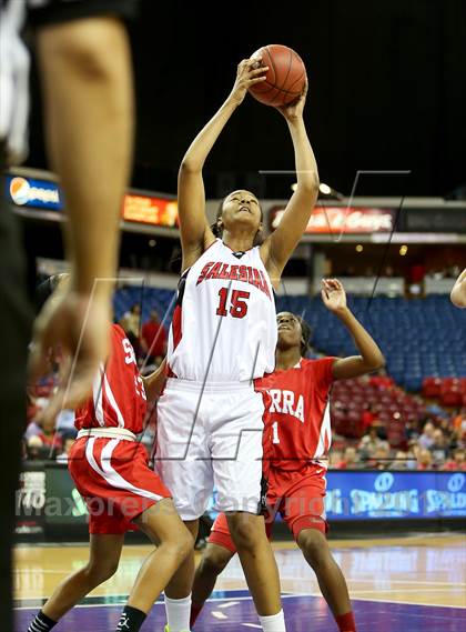 Thumbnail 2 in Salesian vs. Serra (CIF State D4 Final) photogallery.
