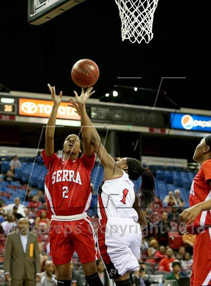 Thumbnail 3 in Salesian vs. Serra (CIF State D4 Final) photogallery.