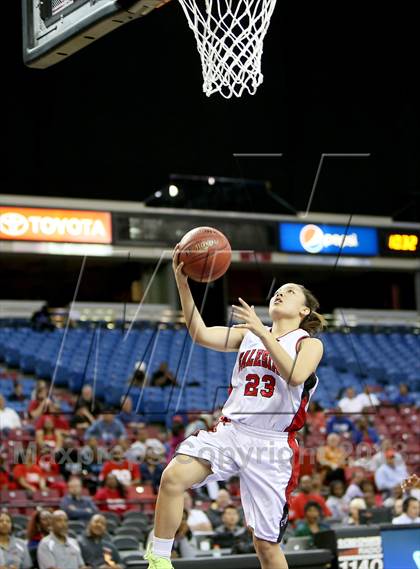 Thumbnail 3 in Salesian vs. Serra (CIF State D4 Final) photogallery.