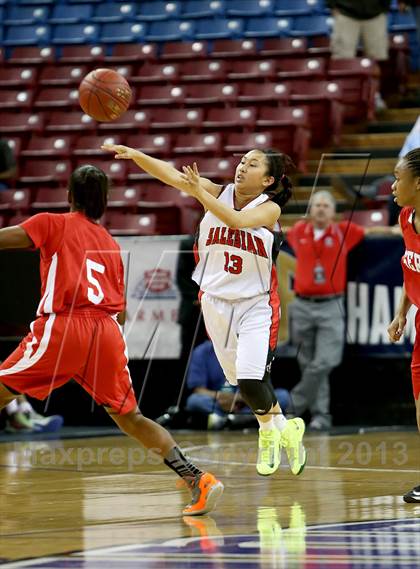 Thumbnail 3 in Salesian vs. Serra (CIF State D4 Final) photogallery.