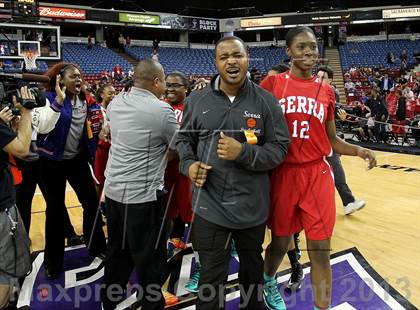 Thumbnail 2 in Salesian vs. Serra (CIF State D4 Final) photogallery.