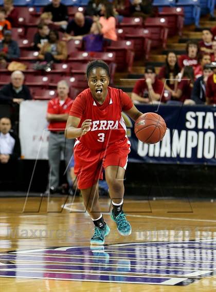 Thumbnail 2 in Salesian vs. Serra (CIF State D4 Final) photogallery.